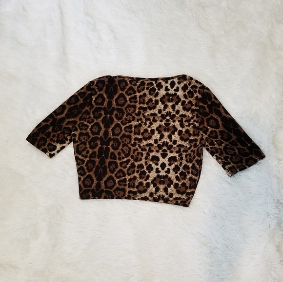 Adara Leopard Crop Top - Picture 4 of 7
